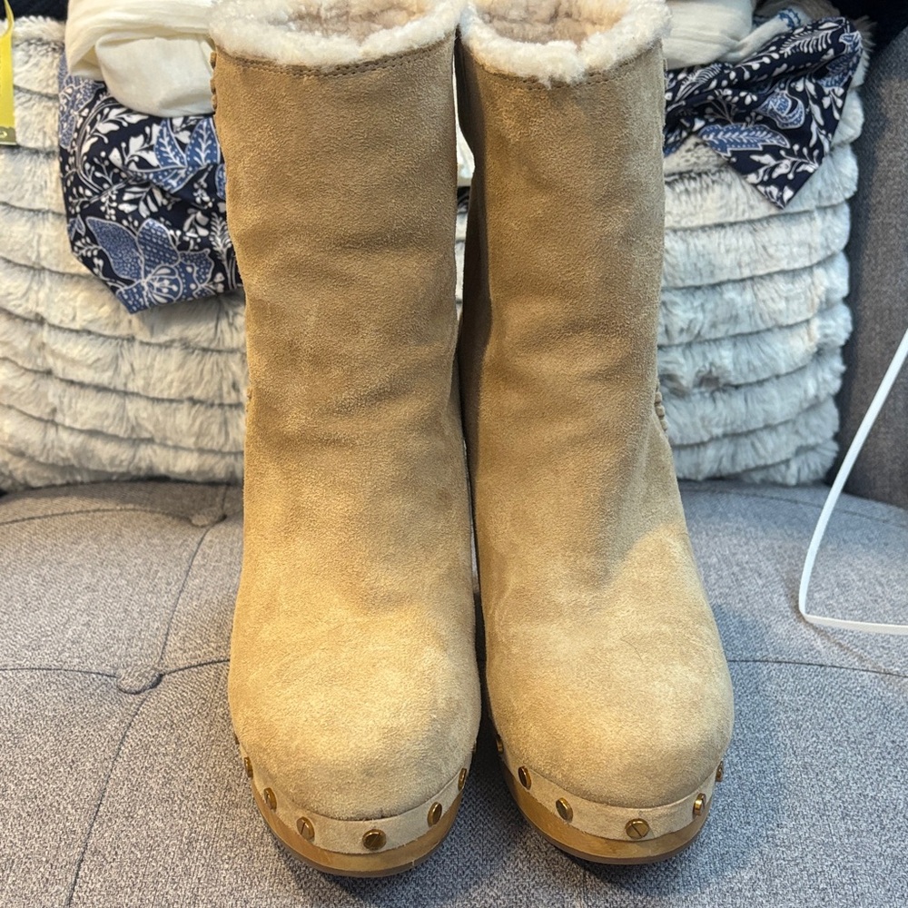 Veronica Beard Woman’s Daxi Clog Suede Size 8.5